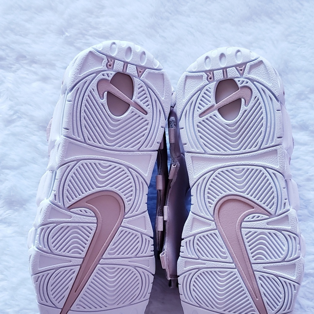 New Womens Nike Air Money - Picture 4 of 8